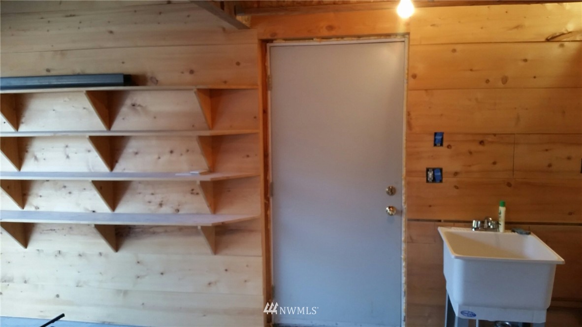 95 Division Street Manson, WA 98831 - Photo 11 of 15 Gallery Image 11