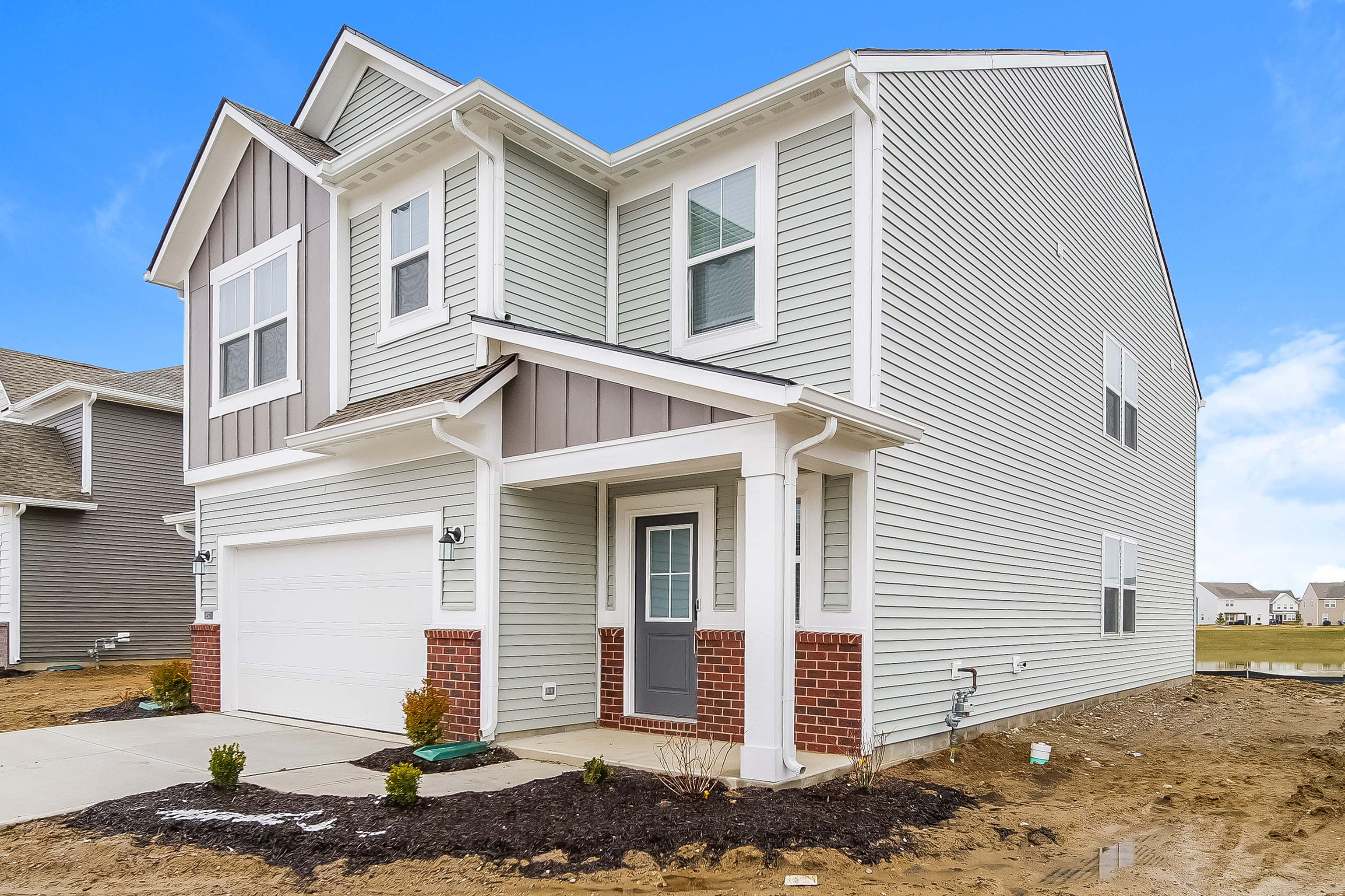 9237 Larson Drive Pendleton, IN 46064 - Photo 4 of 17