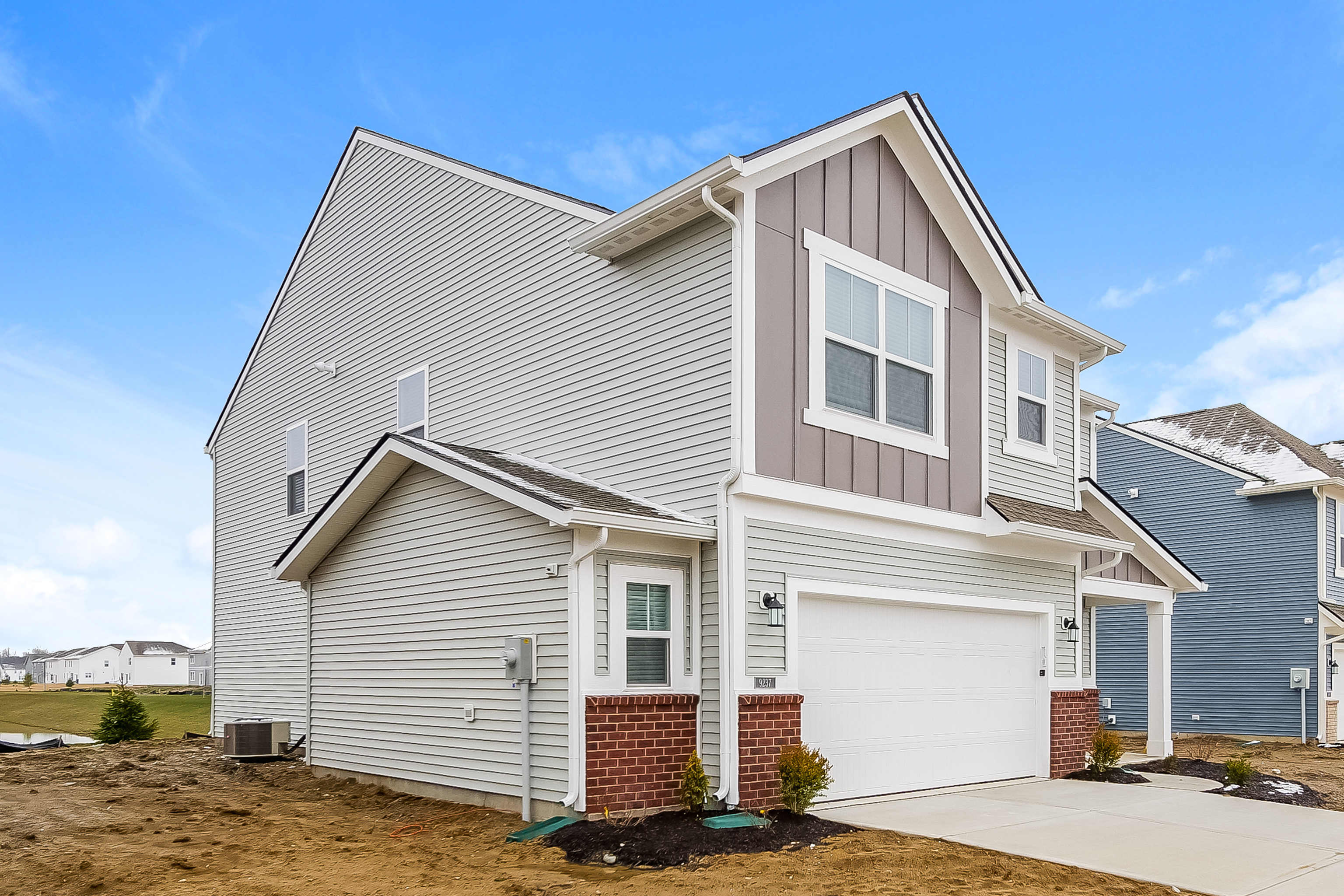 9237 Larson Drive Pendleton, IN 46064 - Photo 5 of 17