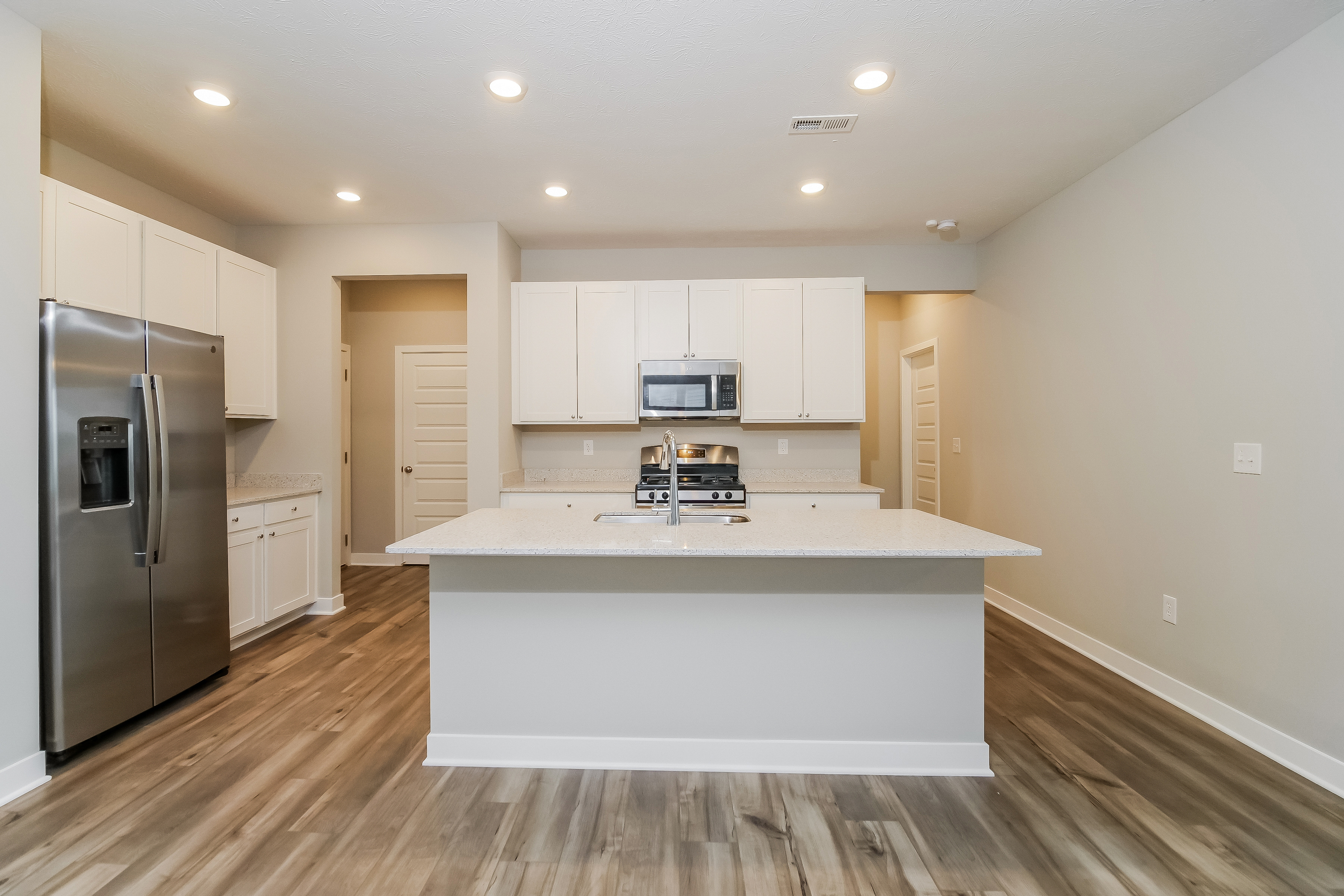 9237 Larson Drive Pendleton, IN 46064 - Photo 9 of 17