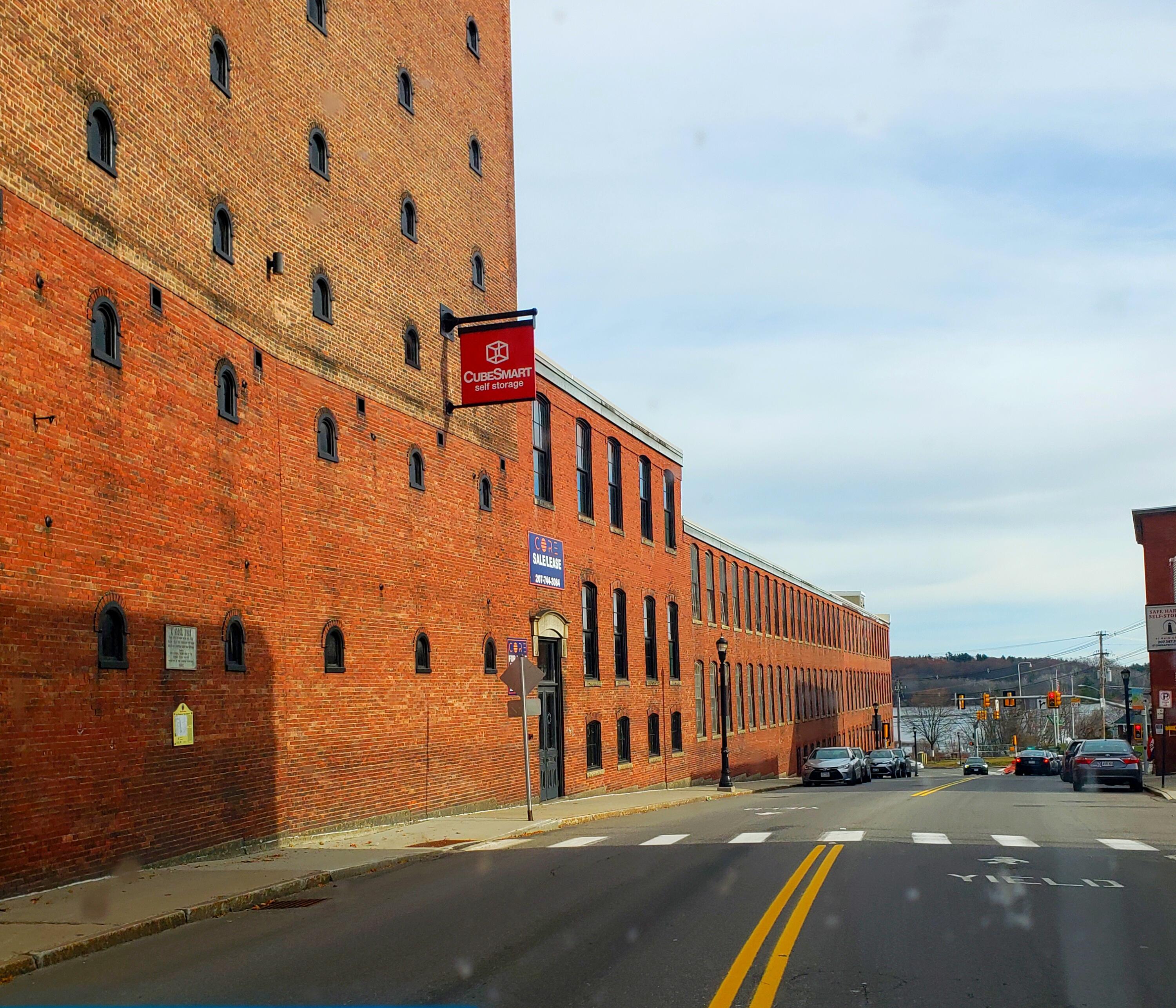 14 Village Lane Biddeford, ME 04005 - Photo 105 of 108 20251123_115028