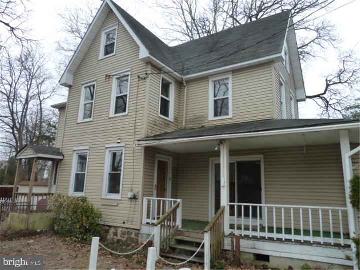 511 Burlington Avenue Riverside, NJ 08075 - Photo 2 of 19 Gallery Image 2