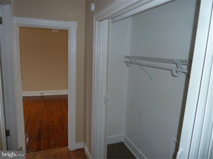 511 Burlington Avenue Riverside, NJ 08075 - Photo 15 of 19 Gallery Image 15