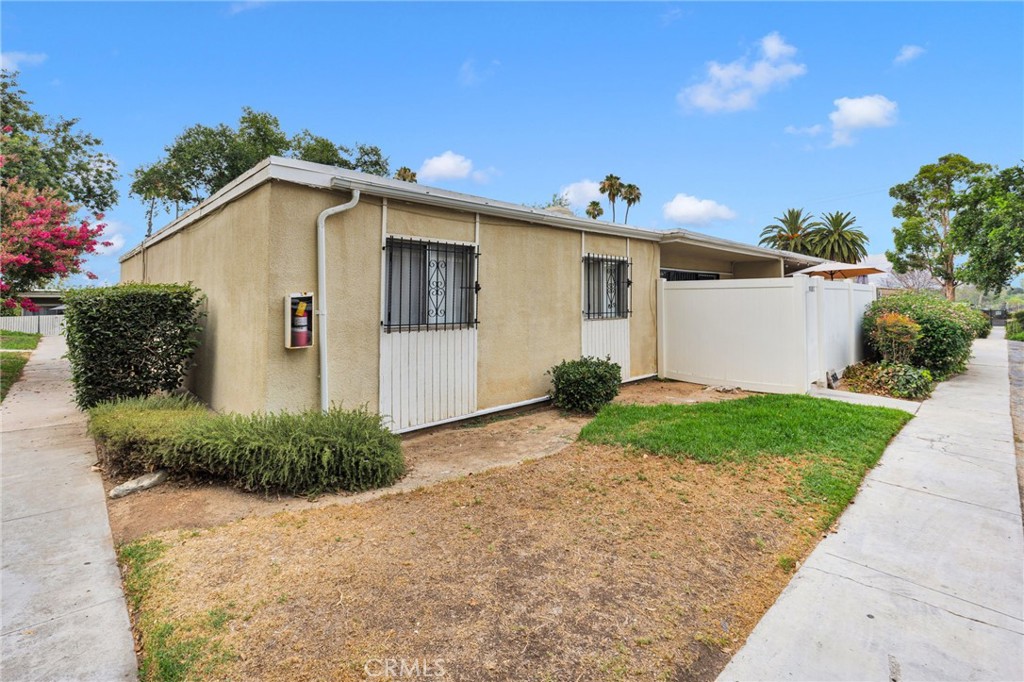 3068 Panorama Road, Unit C Riverside, CA 92506 - Photo 26 of 26