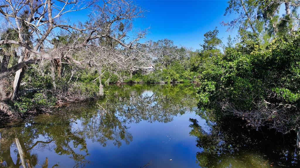 7340 Pine Needle Road Sarasota, FL 34242 - Photo 13 of 25