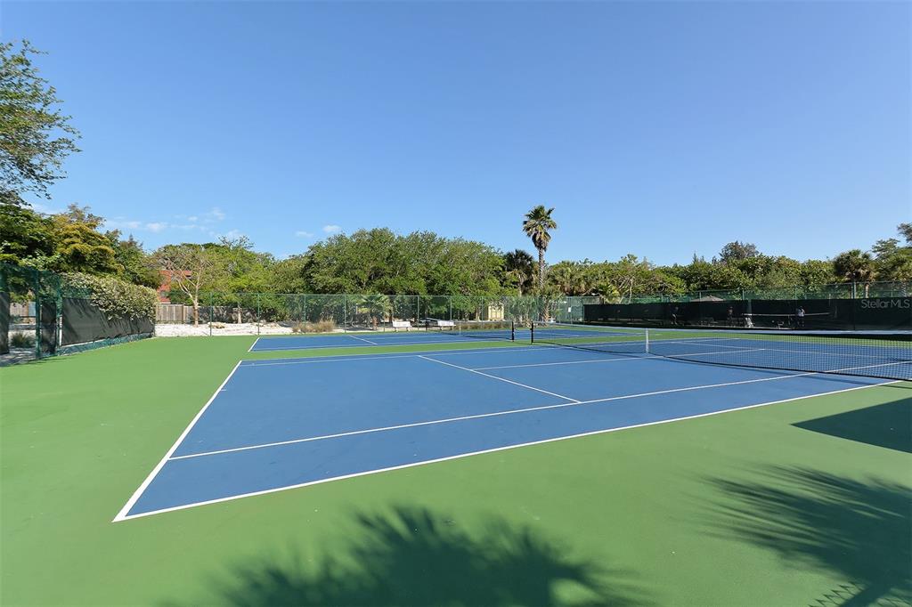 7340 Pine Needle Road Sarasota, FL 34242 - Photo 20 of 25