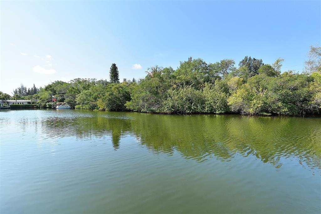 7340 Pine Needle Road Sarasota, FL 34242 - Photo 25 of 25