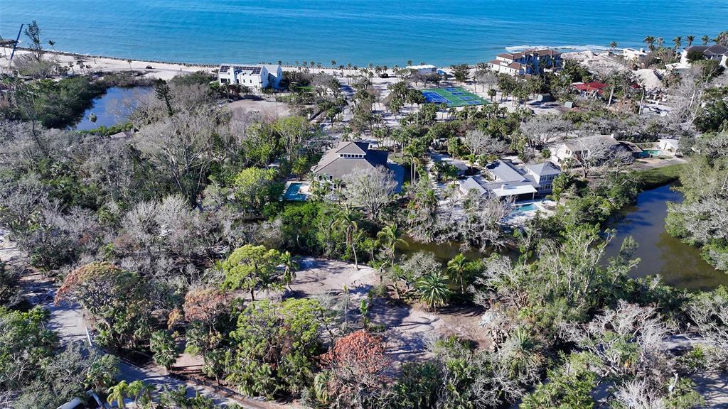7340 Pine Needle Road Sarasota, FL 34242 - Photo 5 of 25