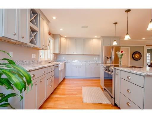 267 New Boston Road Fairhaven, MA 02719 - Photo 10 of 30 Gallery Image 10