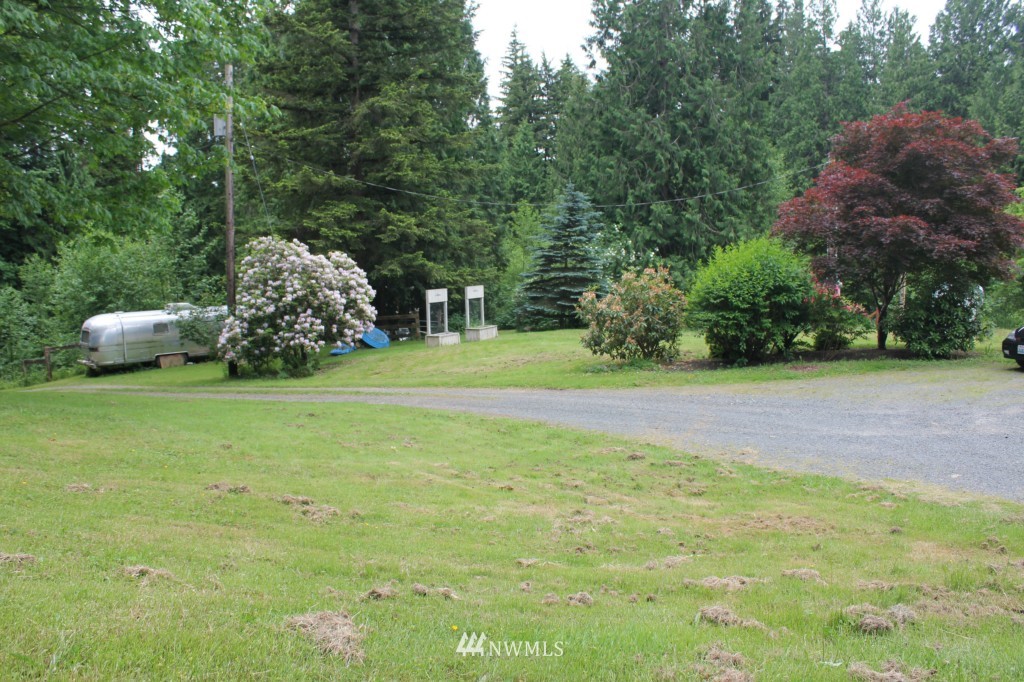 19421 Badke Road Snohomish, WA 98290 - Photo 3 of 5 Gallery Image 3