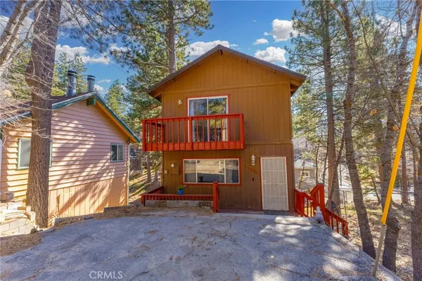 $349,000 | 33061 Blue Bird Lane, Running Springs, CA 92382