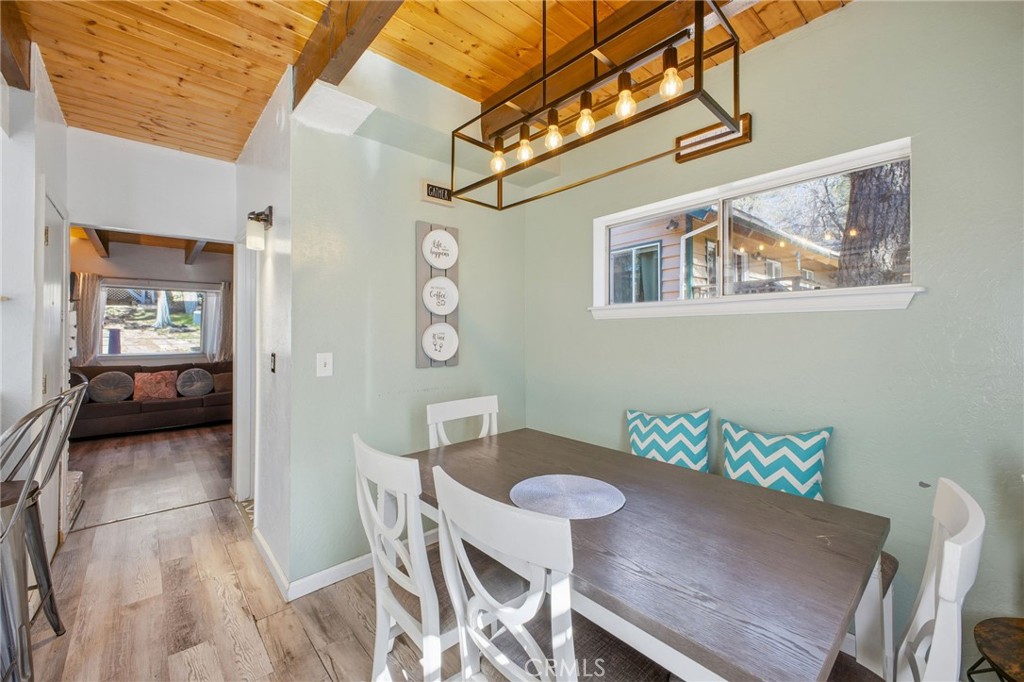 33061 Blue Bird Lane Running Springs, CA 92382 - Photo 14 of 53