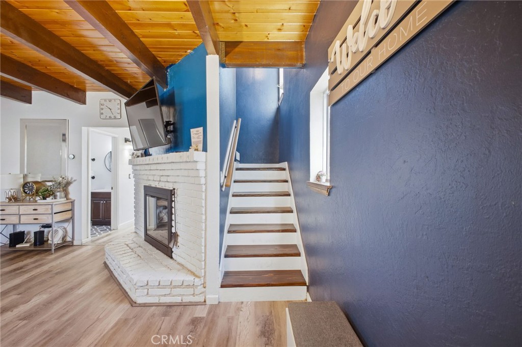 33061 Blue Bird Lane Running Springs, CA 92382 - Photo 3 of 53