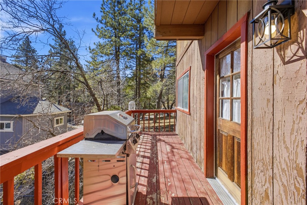 33061 Blue Bird Lane Running Springs, CA 92382 - Photo 35 of 53