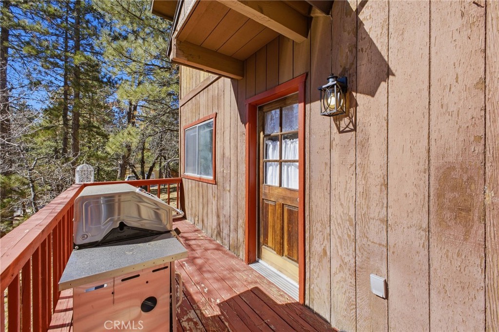 33061 Blue Bird Lane Running Springs, CA 92382 - Photo 36 of 53