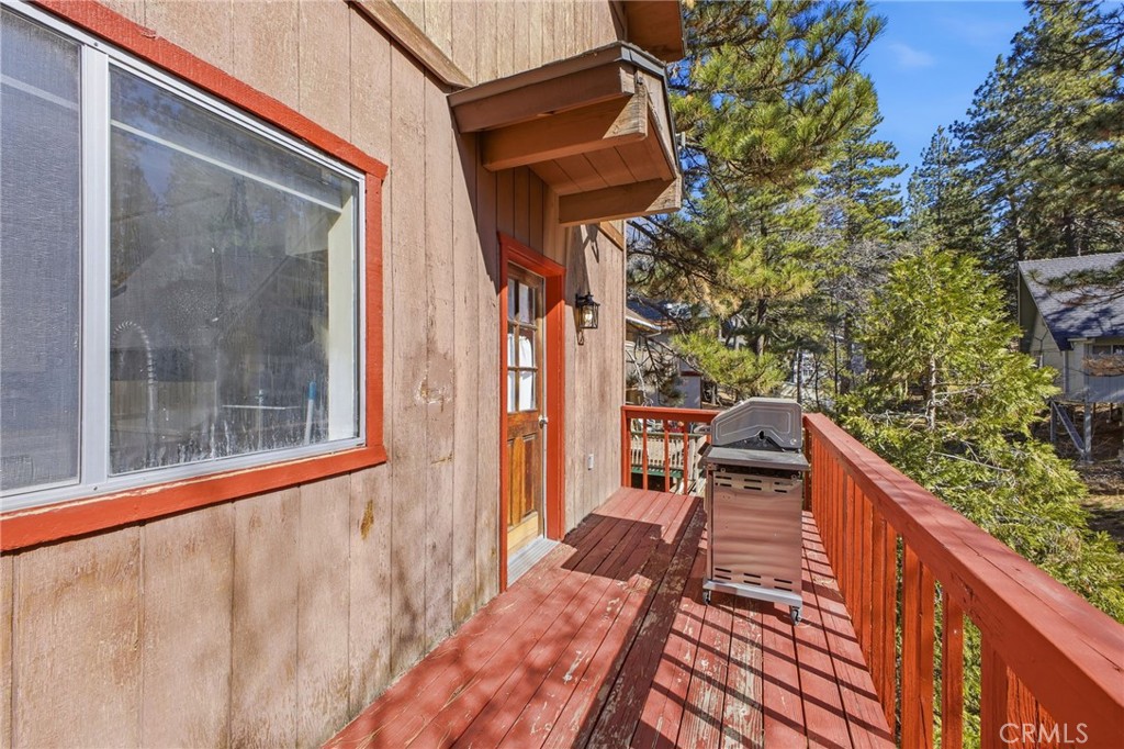 33061 Blue Bird Lane Running Springs, CA 92382 - Photo 39 of 53