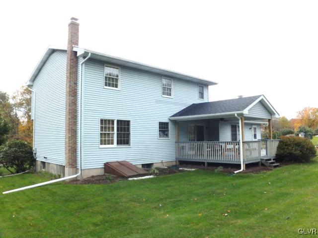 54 Evergreen Road Mount Bethel, PA 18343 - Photo 3 of 45 Gallery Image 3