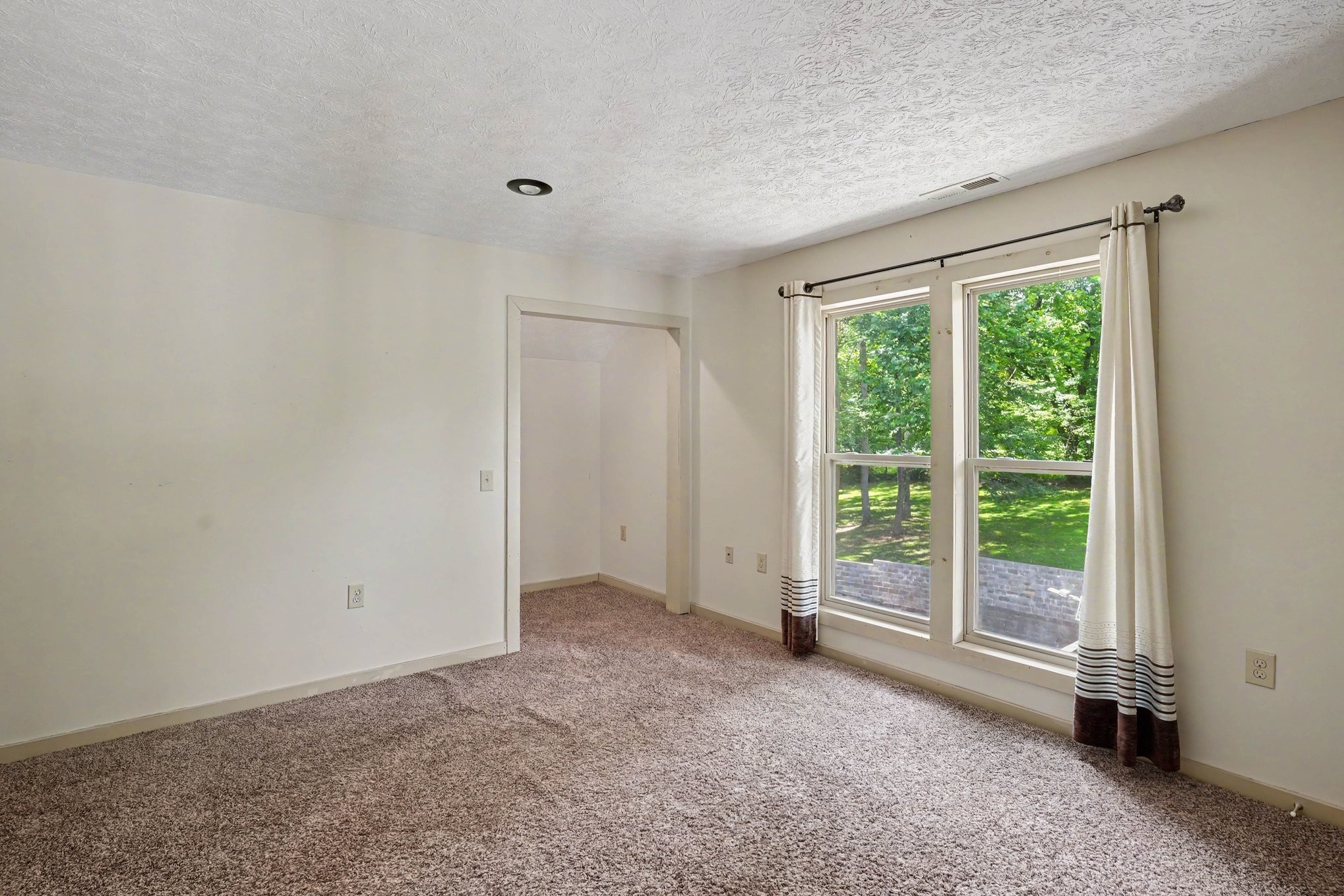 2275 Hanestown Road Westmoreland, TN 37186 - Photo 18 of 34