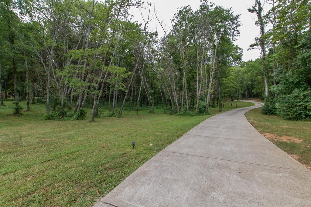 3958 Shores Road Murfreesboro, TN 37128 - Photo 3 of 30 Gallery Image 3