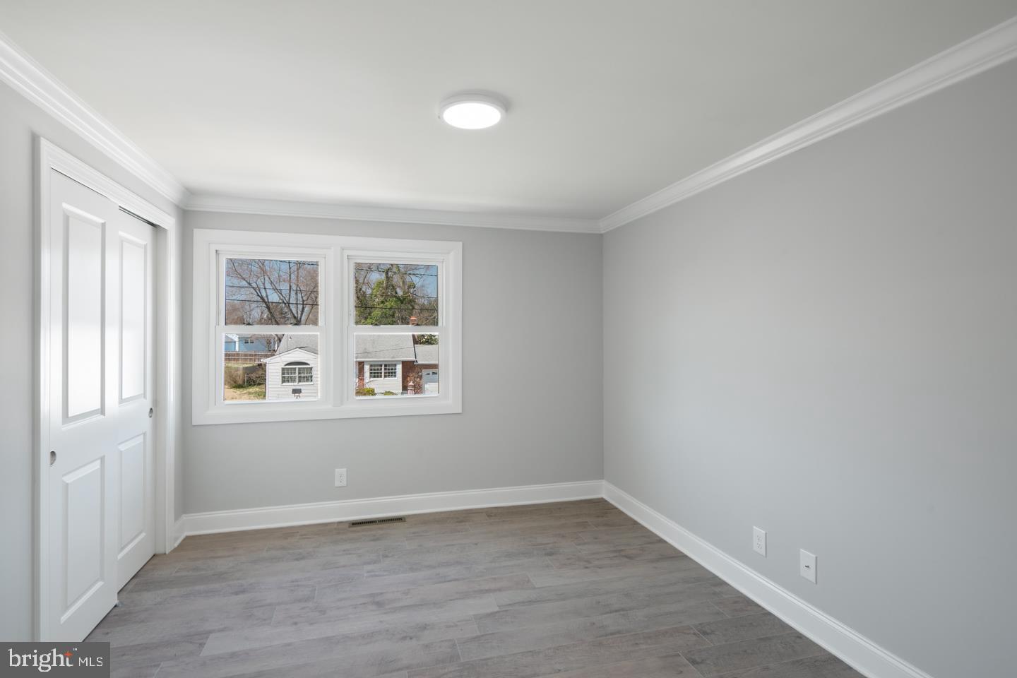 216 Ivy Road Beverly, NJ 08010 - Photo 14 of 28 Gallery Image 14