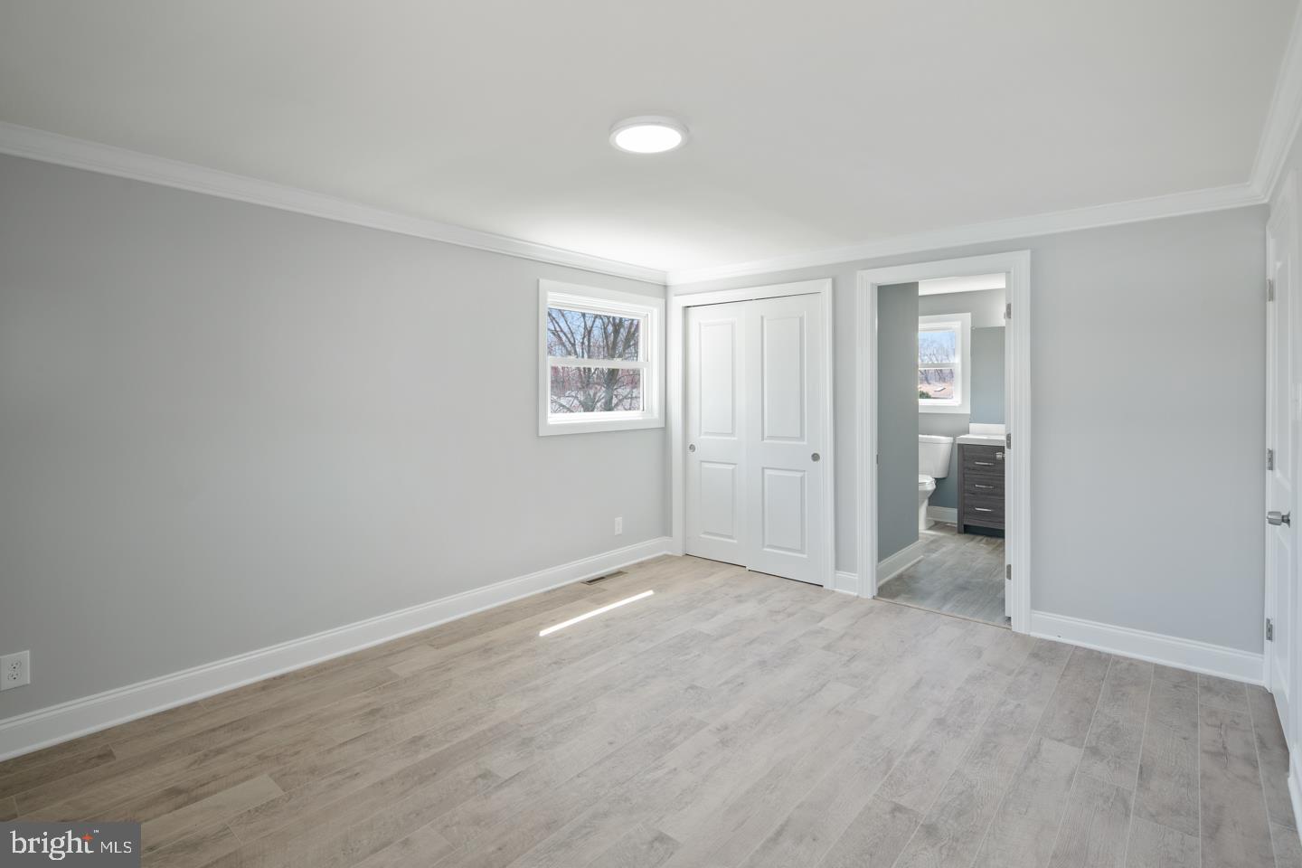 216 Ivy Road Beverly, NJ 08010 - Photo 16 of 28 Gallery Image 16