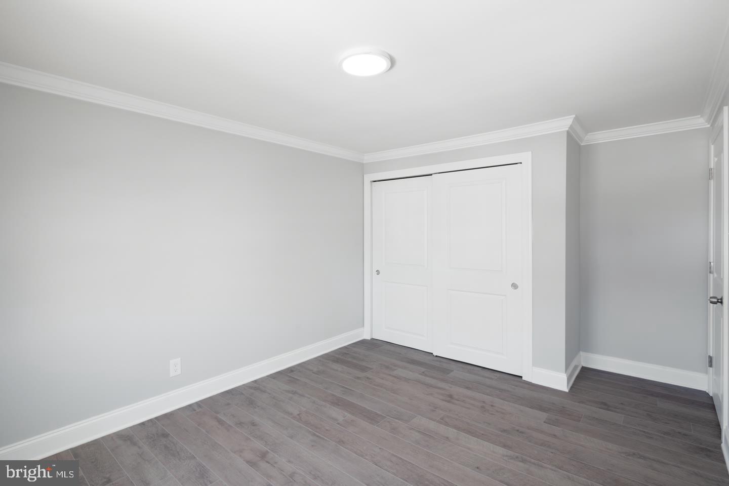 216 Ivy Road Beverly, NJ 08010 - Photo 19 of 28 Gallery Image 19