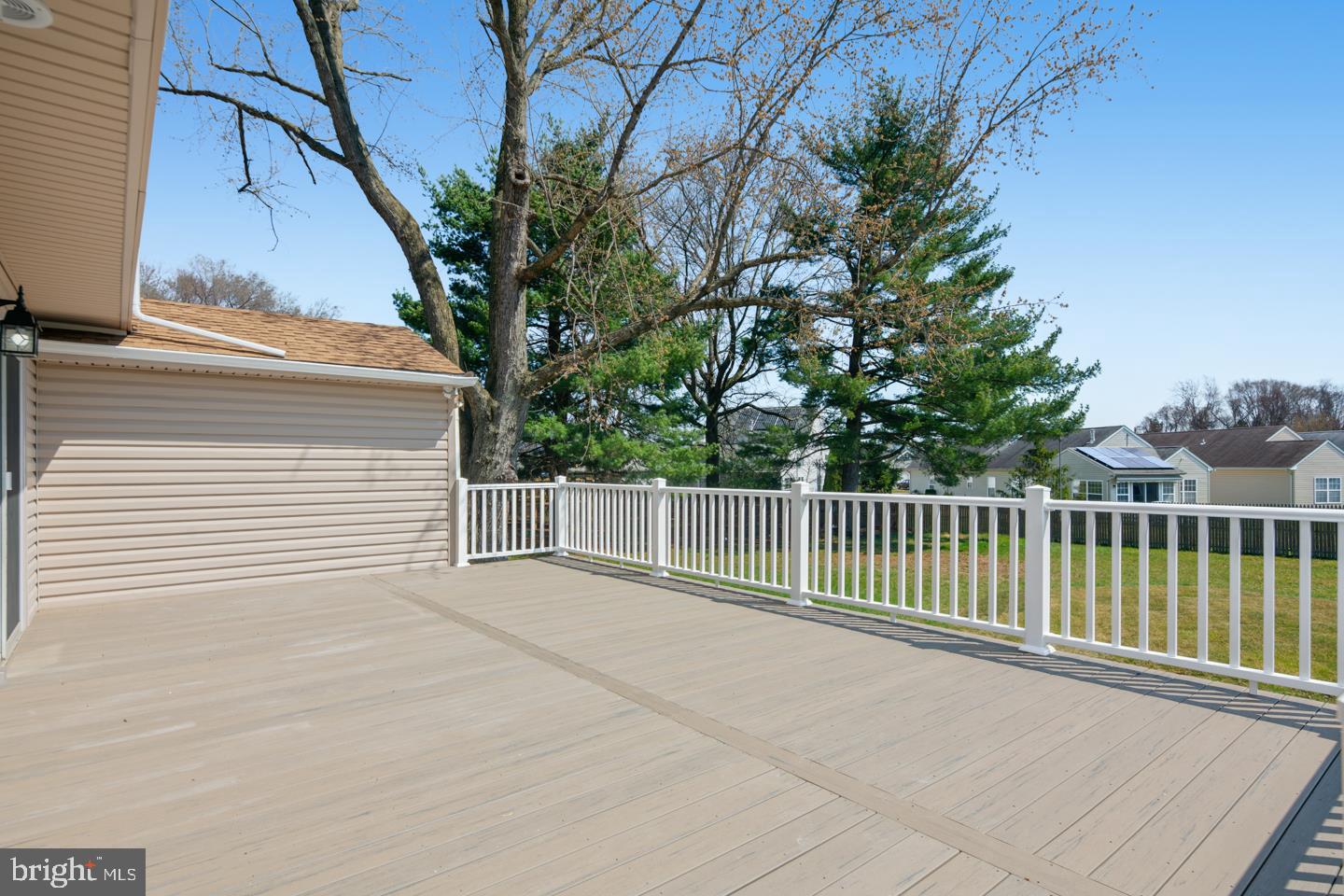 216 Ivy Road Beverly, NJ 08010 - Photo 23 of 28 Gallery Image 23
