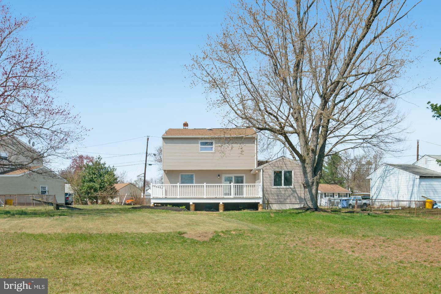216 Ivy Road Beverly, NJ 08010 - Photo 25 of 28 Gallery Image 25