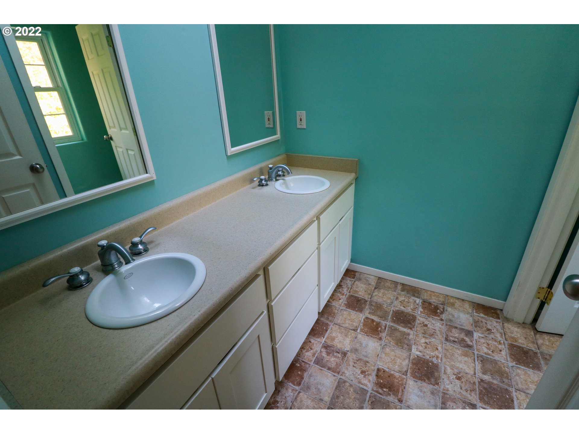 88163 Windhurst Road Bandon, OR 97411 - Photo 27 of 32 Gallery Image 27