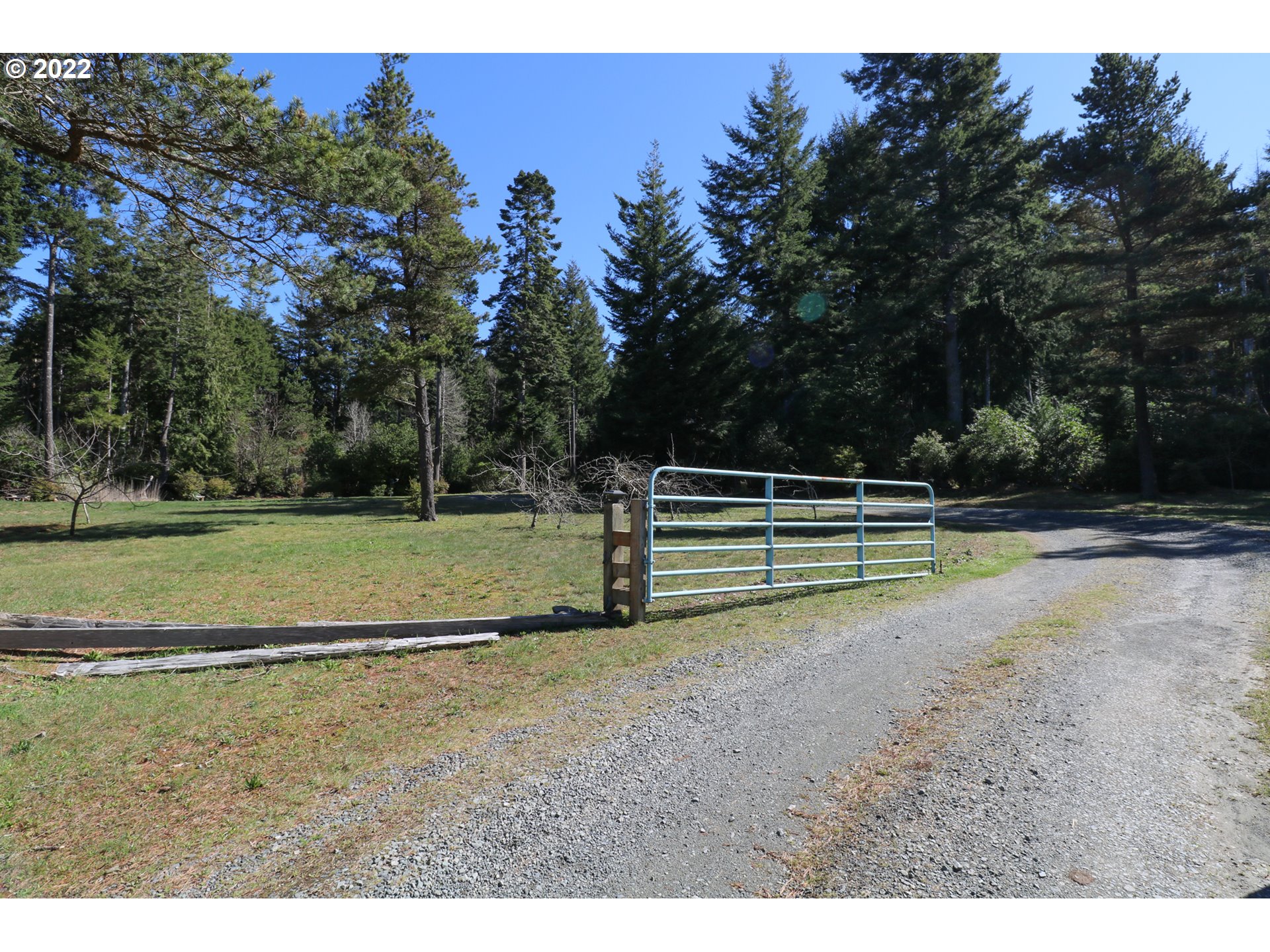88163 Windhurst Road Bandon, OR 97411 - Photo 3 of 32 Gallery Image 3