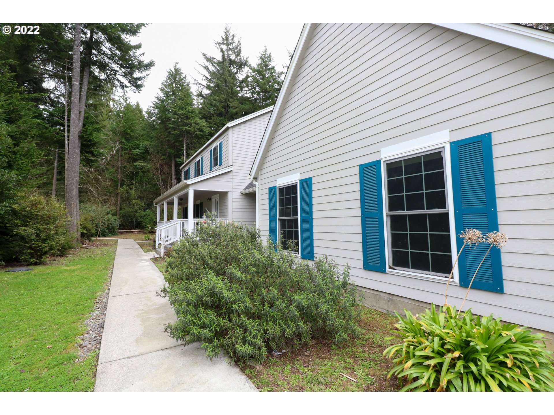 88163 Windhurst Road Bandon, OR 97411 - Photo 8 of 32 Gallery Image 8