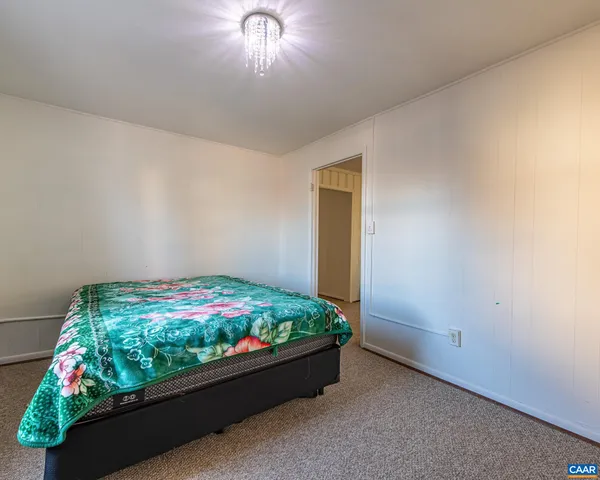 $175,000 | 628 North Augusta Avenue, Waynesboro, VA 22980