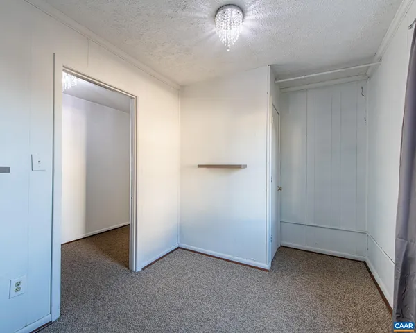 $175,000 | 628 North Augusta Avenue, Waynesboro, VA 22980