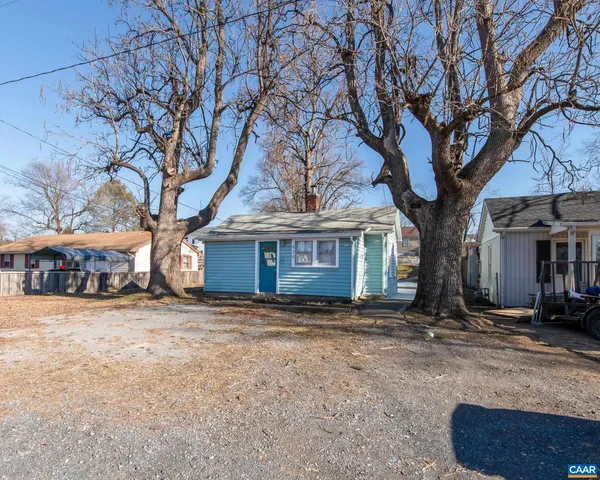 $175,000 | 628 North Augusta Avenue, Waynesboro, VA 22980