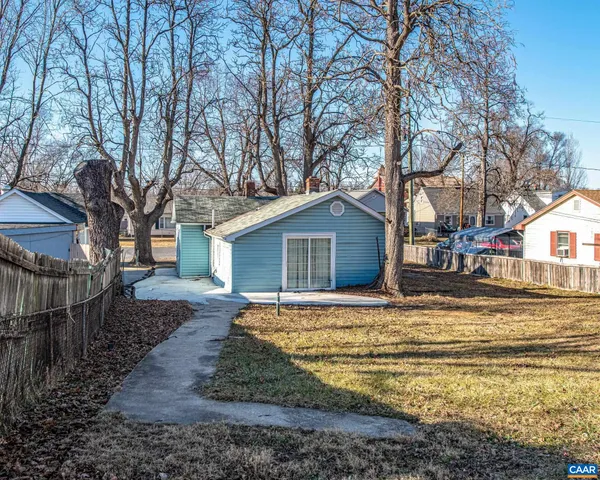 $175,000 | 628 North Augusta Avenue, Waynesboro, VA 22980