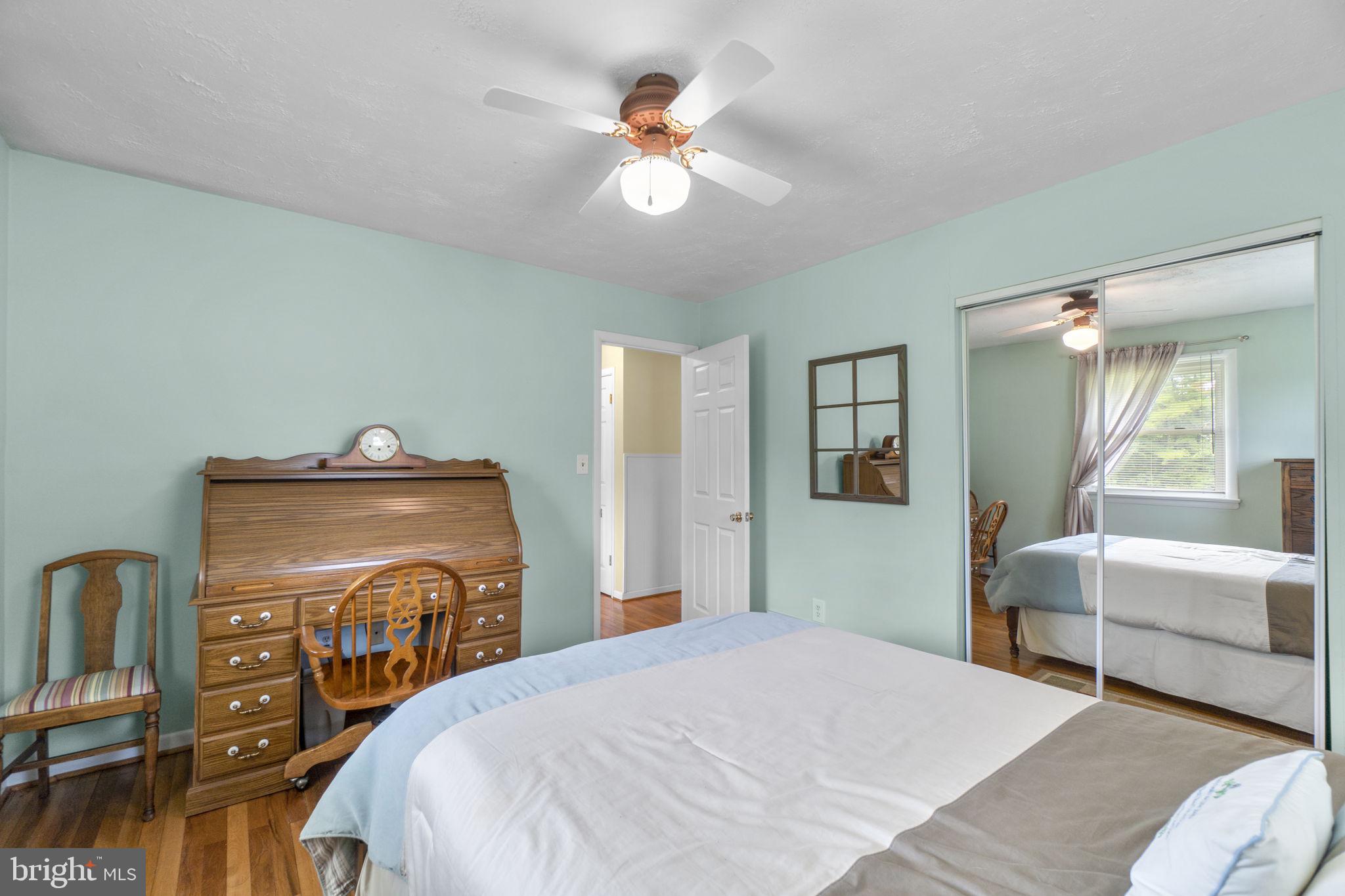 557 Oak Tree Road Westminster, MD 21157 - Photo 22 of 42 Bedroom