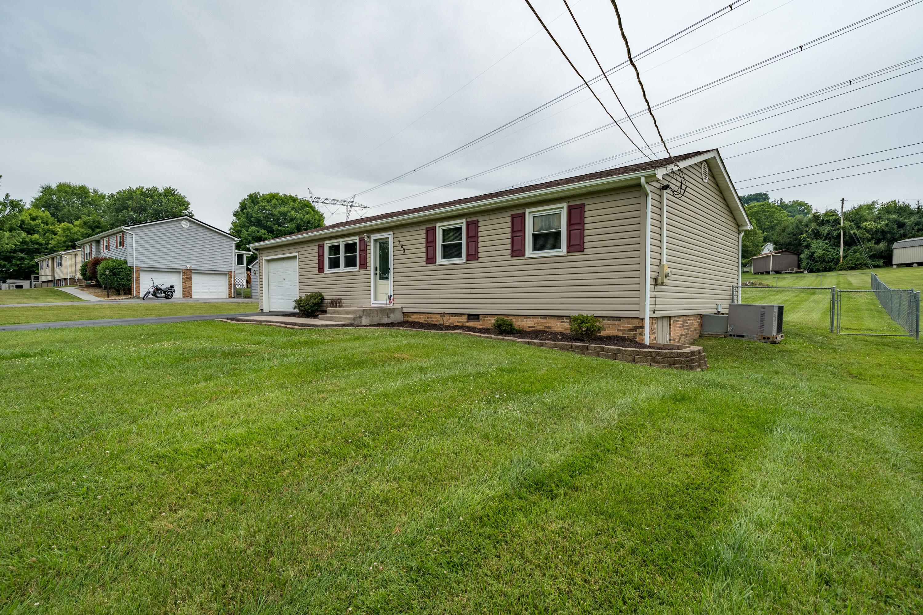 123 Browder Road Gray, TN 37615 - Photo 24 of 43 123 Browder Road (6 of 42)