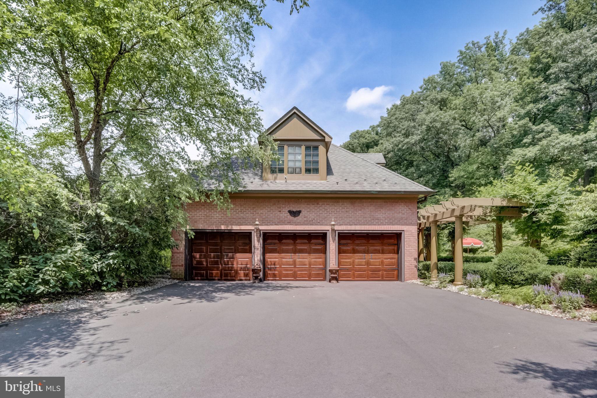 8 Mill Pond Road Milford, NJ 08848 - Photo 2 of 73