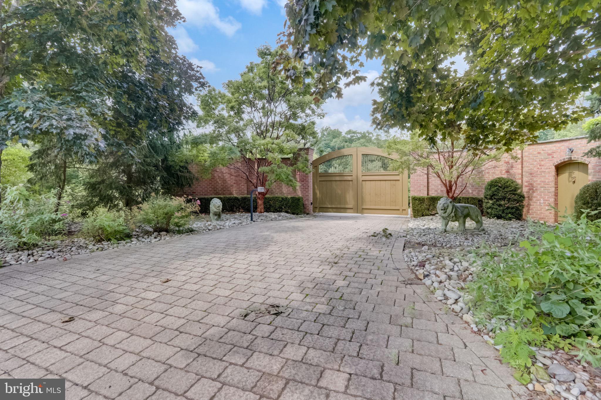 8 Mill Pond Road Milford, NJ 08848 - Photo 4 of 73