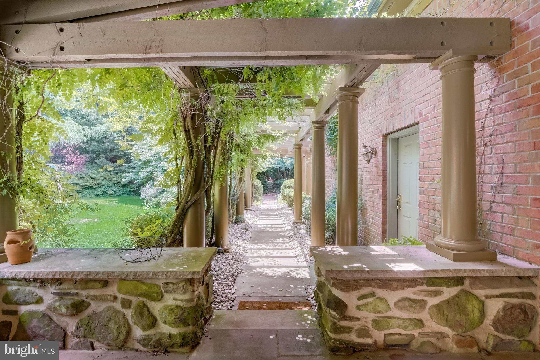 8 Mill Pond Road Milford, NJ 08848 - Photo 48 of 73