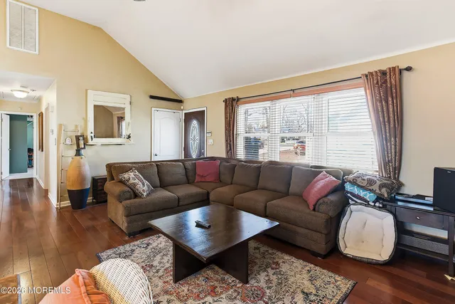 $390,000 | 485 Monmouth Avenue, Brick, NJ 08723