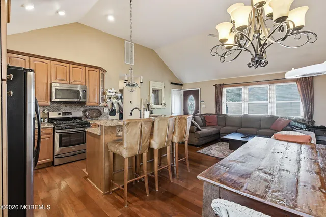 $390,000 | 485 Monmouth Avenue, Brick, NJ 08723