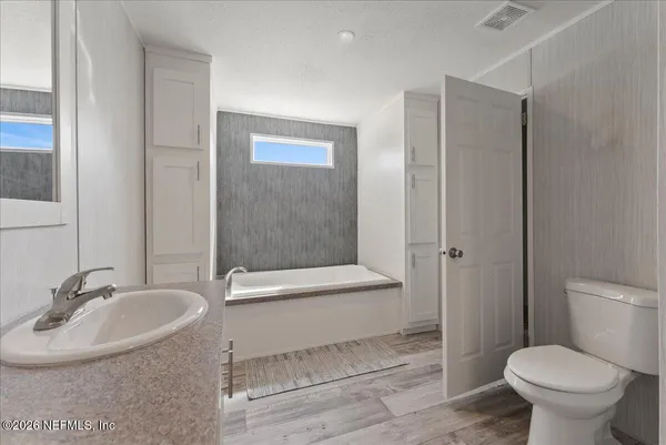 $405,000 | 5533 Coronado Street, Keystone Heights, FL 32656