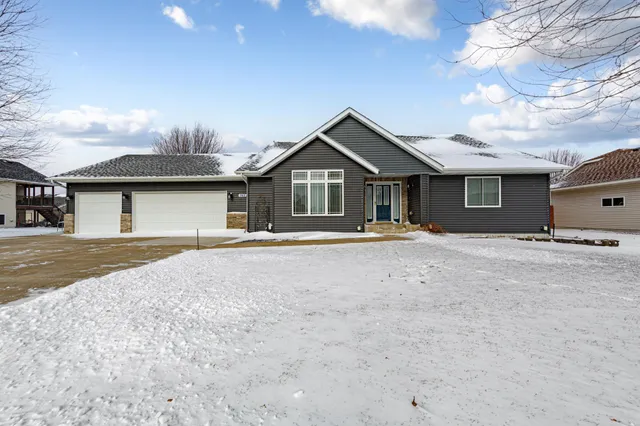 $429,900 | 782 Churchill Drive Southeast, Owatonna, MN 55060