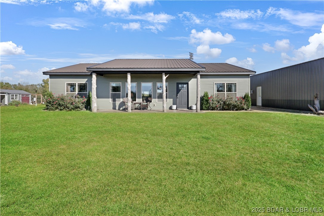 118 Uncle Dee Road Brumley, MO 65017 - Photo 9 of 57 Attention to detail on this home!