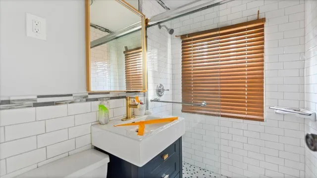 $340,000 | 2925 29th Avenue South, Minneapolis, MN 55406