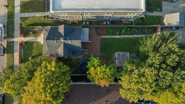 $340,000 | 2925 29th Avenue South, Minneapolis, MN 55406