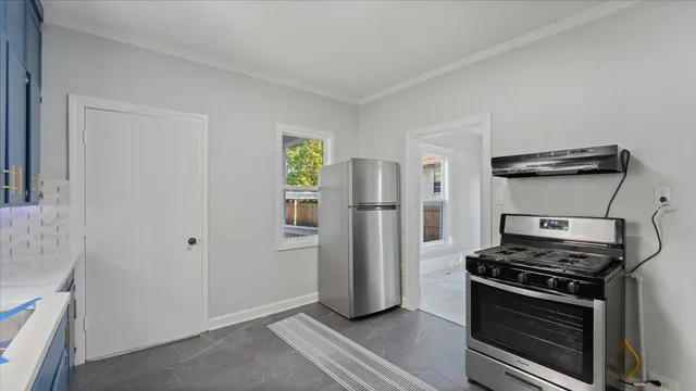 $340,000 | 2925 29th Avenue South, Minneapolis, MN 55406