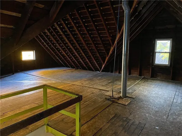 $2,300 | 1459 South Avenue, Rochester, NY 14620