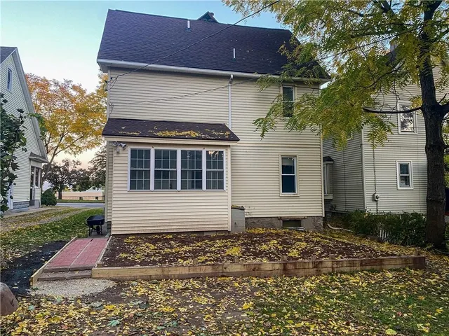 $2,300 | 1459 South Avenue, Rochester, NY 14620